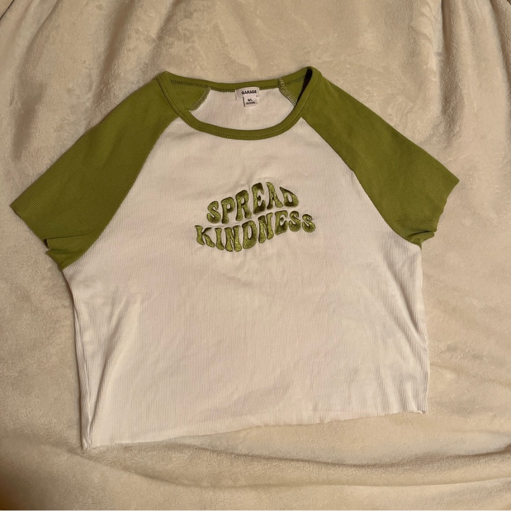 Garage cropped T shirt
